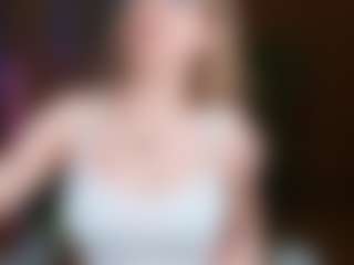 nicolebloom's Live Sex Cam Show