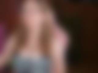 Show de cam en vivo con nicolebloom - Blonde Hair en Camsoda
