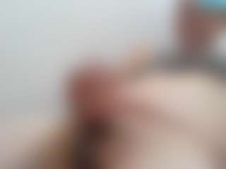 Live cam show with gezuz420 - Tease on Cam Slut