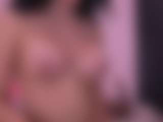 violeta-sanz's Live Sex Cam Show