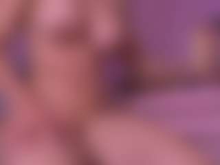 violeta-sanz's Live Sex Cam Show