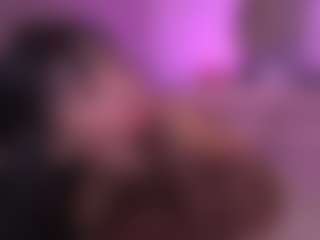 violeta-sanz's Live Sex Cam Show