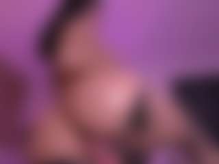 violeta-sanz's Live Sex Cam Show
