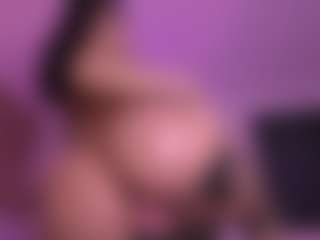 violeta-sanz's Live Sex Cam Show