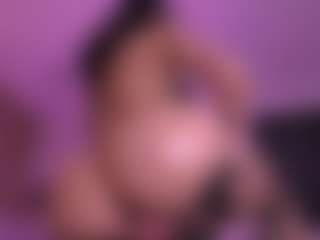 violeta-sanz's Live Sex Cam Show