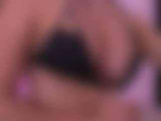 violeta-sanz's Live Sex Cam Show