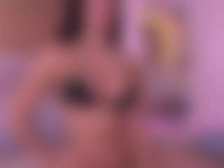violeta-sanz's Live Sex Cam Show