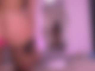 violeta-sanz's Live Sex Cam Show