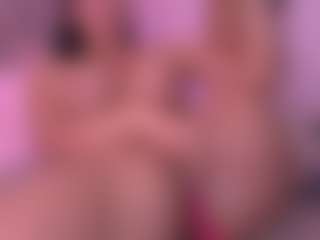 violeta-sanz's Live Sex Cam Show
