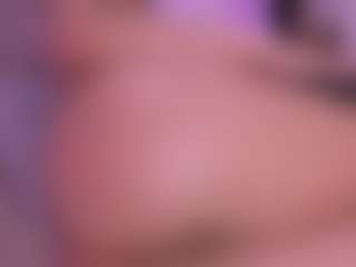 violeta-sanz's Live Sex Cam Show