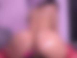 violeta-sanz's Live Sex Cam Show