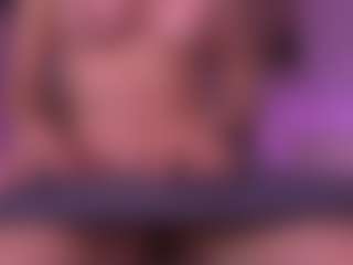 violeta-sanz's Live Sex Cam Show