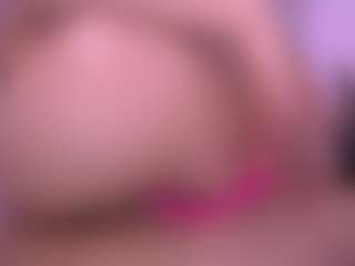 violeta-sanz's Live Sex Cam Show
