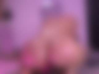 violeta-sanz's Live Sex Cam Show