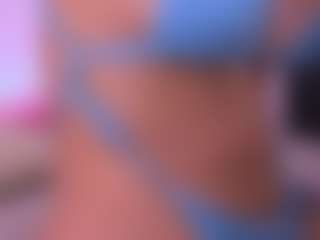 Live cam show with violeta-sanz - Latina Petite on friskycurves.com | colombia