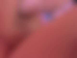Live cam show with violeta-sanz - Bedroom on UwU Esports