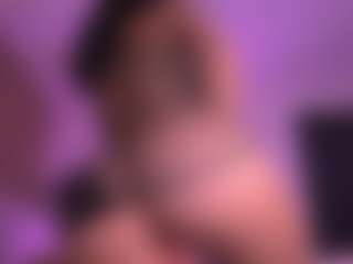 violeta-sanz's Live Sex Cam Show