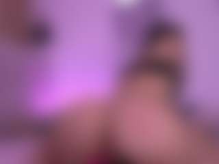 violeta-sanz's Live Sex Cam Show