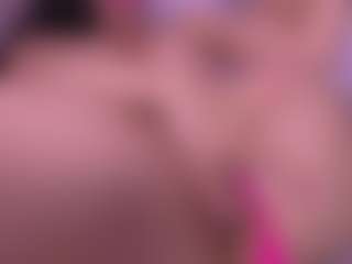 violeta-sanz's Live Sex Cam Show
