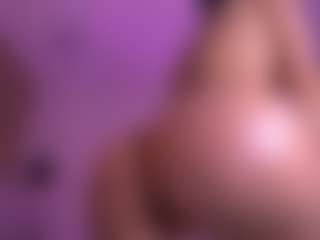 violeta-sanz's Live Sex Cam Show