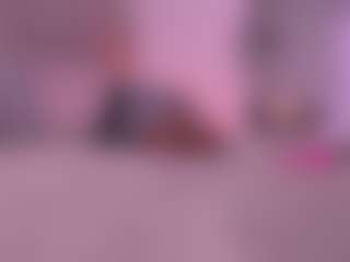 Live cam show with violeta-sanz - Latina Teen (18+) on Uber Horny | colombia