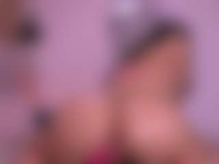 Live cam show with violeta-sanz - Deepthroat on Camsoda