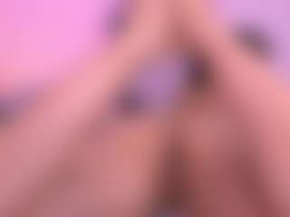 Live cam show with violeta-sanz - Bedroom on sexylive.show