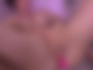 violeta-sanz's Live Sex Cam Show
