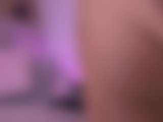 violeta-sanz's Live Sex Cam Show