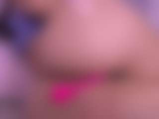 violeta-sanz's Live Sex Cam Show
