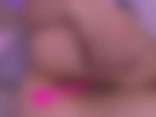 violeta-sanz's Live Sex Cam Show