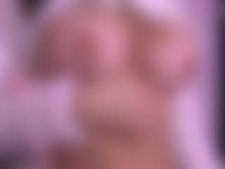 violeta-sanz's Live Sex Cam Show