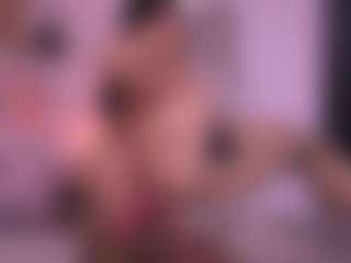 Live cam show with violeta-sanz - Fingers on Camsoda