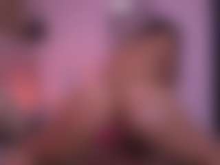 violeta-sanz's Live Sex Cam Show