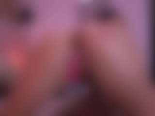violeta-sanz's Live Sex Cam Show