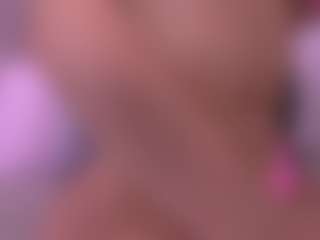 violeta-sanz's Live Sex Cam Show