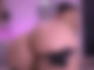 Live cam show with violeta-sanz - Petite on Camsoda