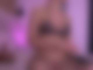 violeta-sanz's Live Sex Cam Show