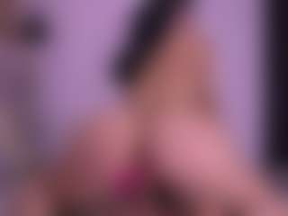 violeta-sanz's Live Sex Cam Show