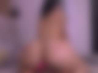 violeta-sanz's Live Sex Cam Show
