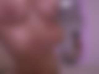 violeta-sanz's Live Sex Cam Show
