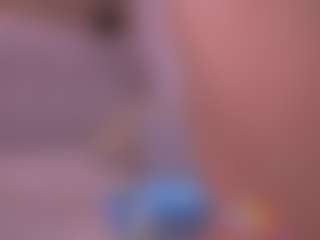 Live cam show with violeta-sanz - Bedroom Teen (18+) on intimatelivegirls.com