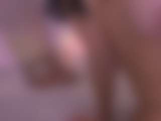 Live cam show with violeta-sanz - Bedroom on Camsoda