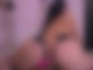 Live cam show with violeta-sanz - Latina on sexylive.show | colombia