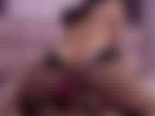 violeta-sanz's Live Sex Cam Show