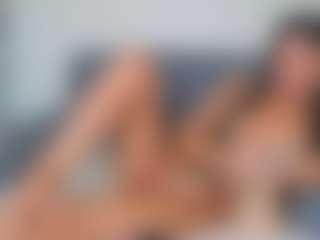 Live cam show with adriannakiss - Thong on liverealitysex.com