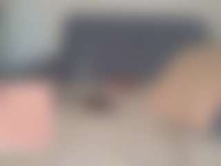 Live cam show with adriannakiss - Brown Hair on xDating