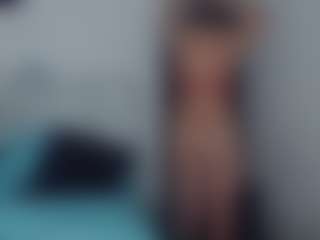 Sara_Blue's Live Sex Cam Show