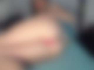 Sara_Blue's Live Sex Cam Show