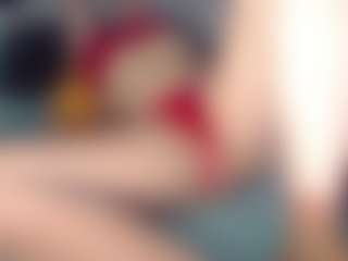 Live cam show with Sara_Blue - Striptease MILF on TeamSkeetLive